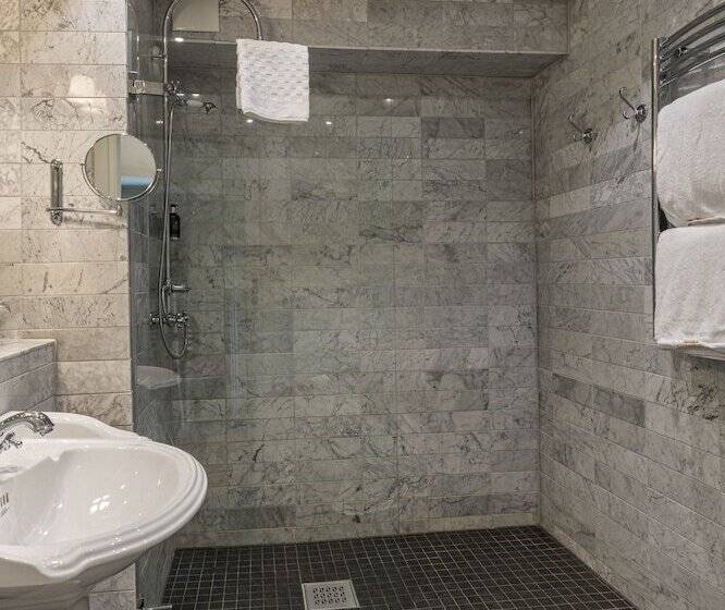 标准间, Gripsholms Värdshus