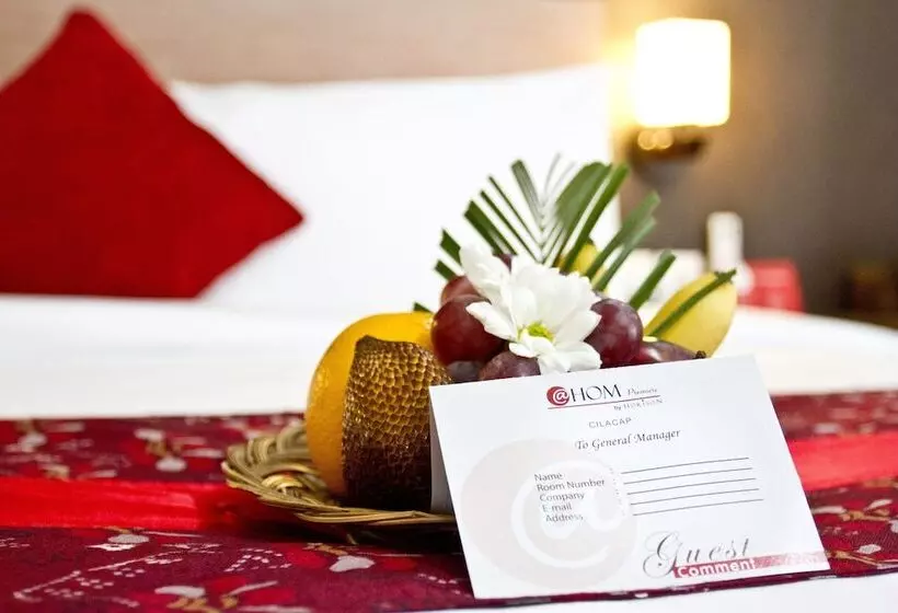 Junior Suite, @hom Premiere Cilacap