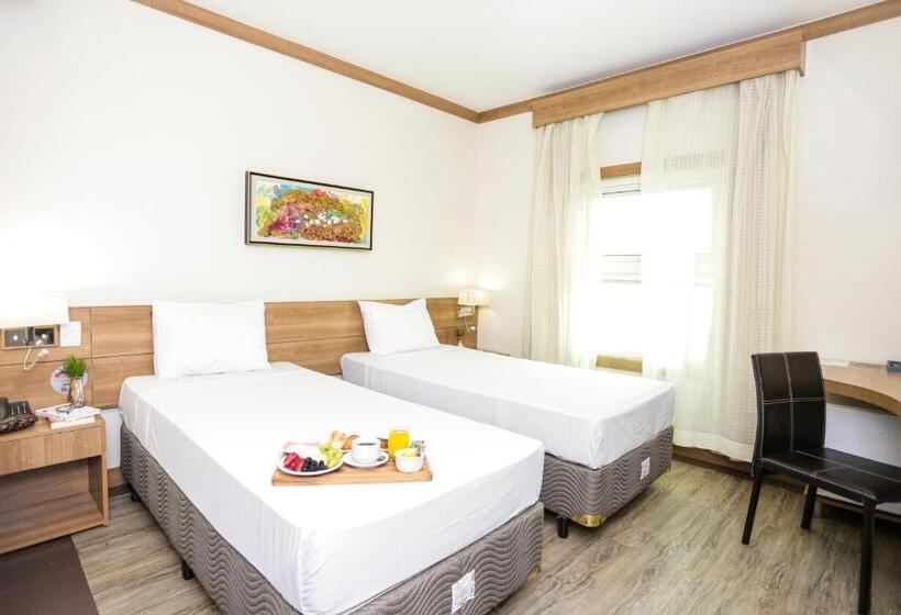 スーペリアールーム, Intercity Vinhedo