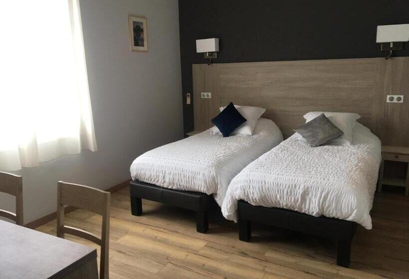 חדר סטנדרט לשלושה, Les Balcons De L Esperance