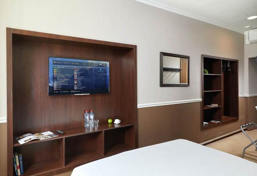 Номер Стандарт Двуспальная Кровать, Mirros Hotel Moscow Kremlin