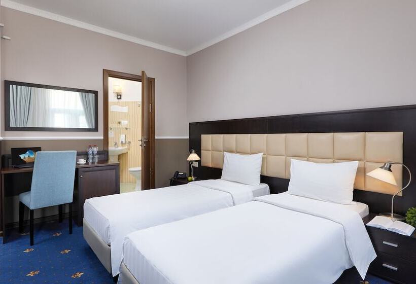 Номер Стандарт, Mirros Hotel Moscow Kremlin