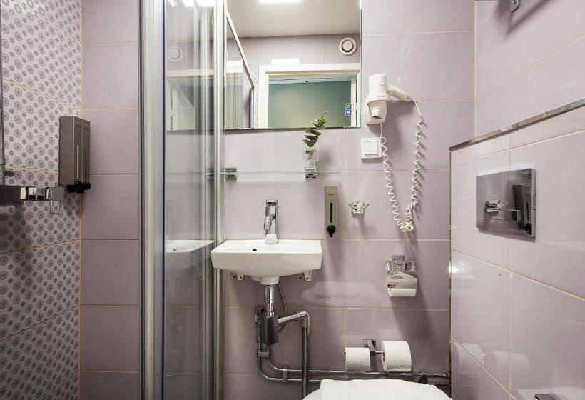 غرفة أساسية, Point