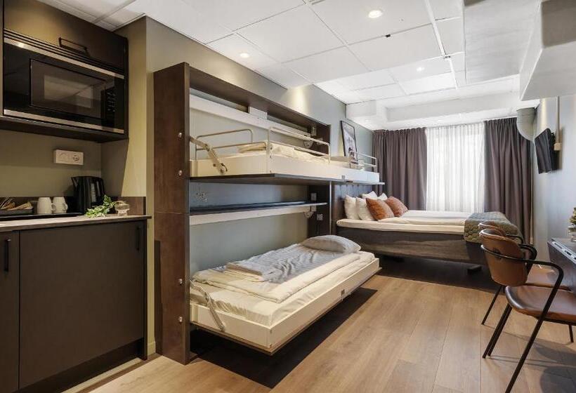 غرفة عائلية, Point