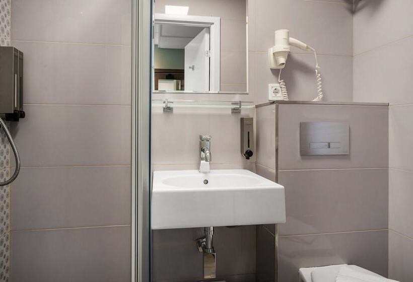 غرفة قياسية فردية, Point