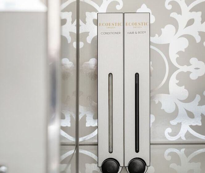 غرفة قياسية فردية, Point