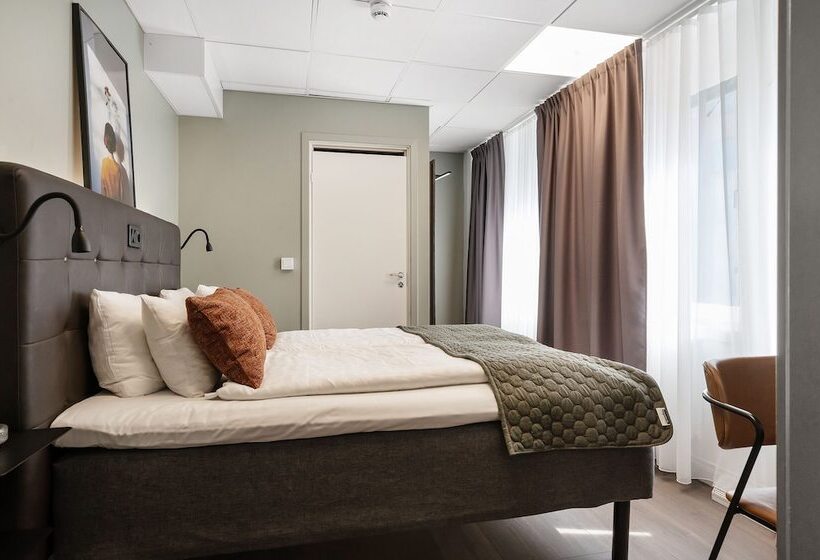 غرفة قياسية, Point