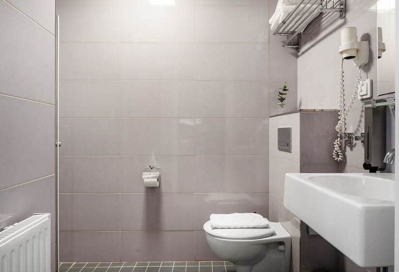 غرفة أساسية, Point