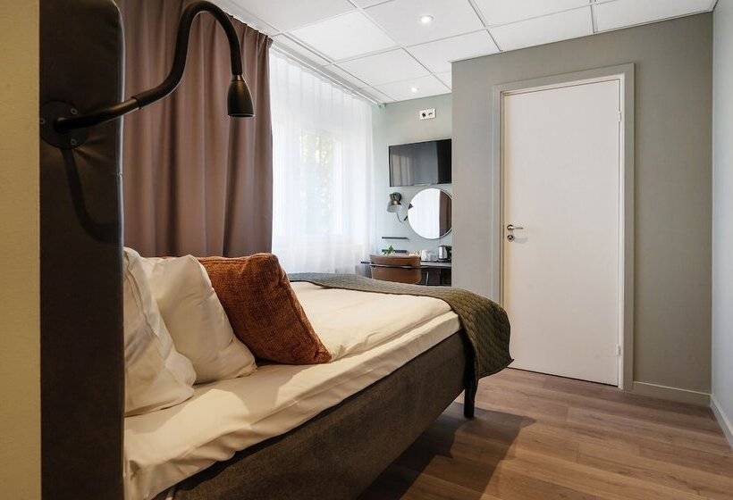 غرفة أساسية, Point