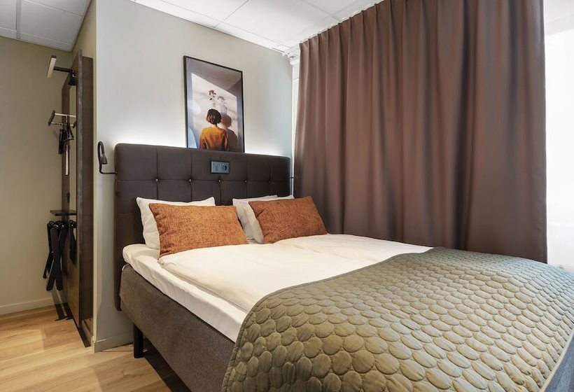 غرفة أساسية, Point