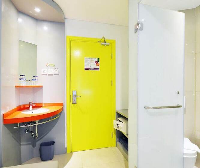 غرفة قياسية, Pop! Hotel Kelapa Gading