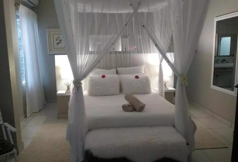 クイーンベッドのデラックスルーム, St Lucia Kingfisher Lodge