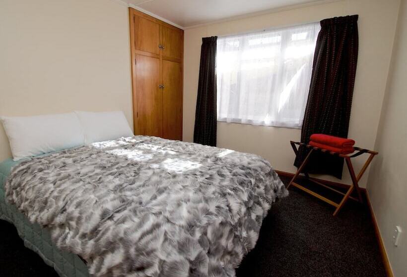 Дом 3 Спальни, Asure Scenic Route Motor Lodge