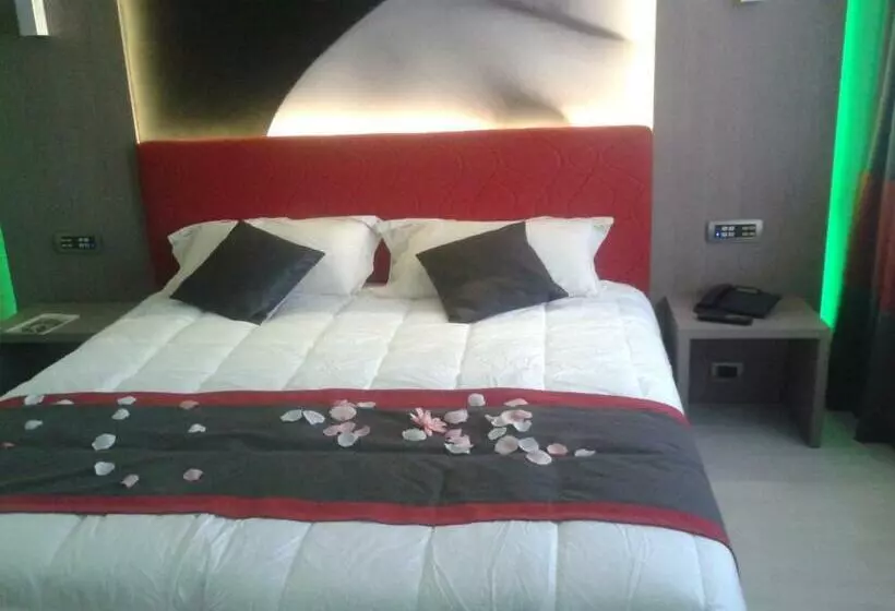 Quarto standard, Camelia