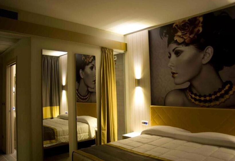 Номер Стандарт, Camelia