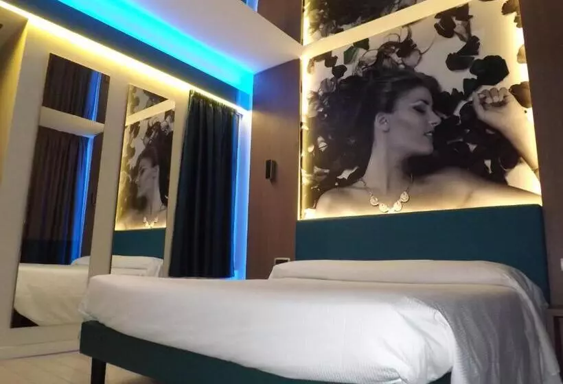 Quarto superior, Camelia