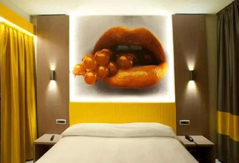 Quarto standard, Camelia