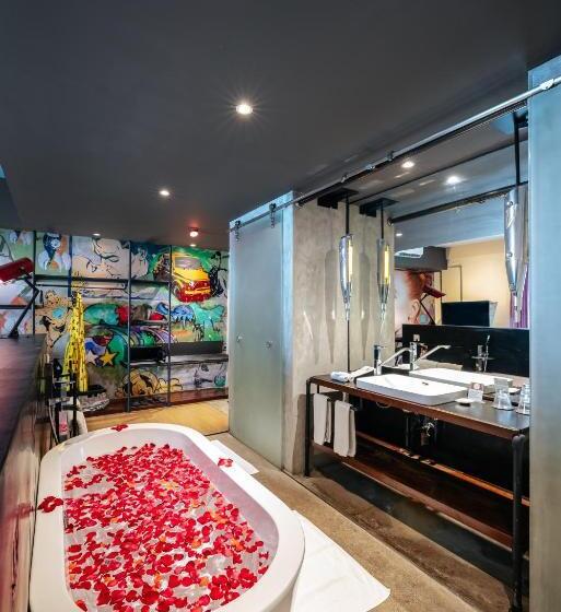 プールの見えるデラックスルーム, Viva Dash Hotel Seminyak