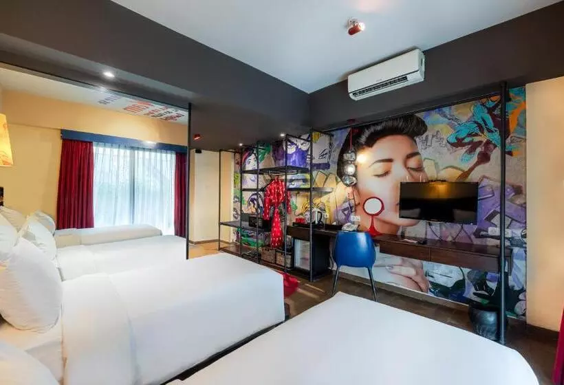 استودیوی استاندارد, Viva Dash Hotel Seminyak