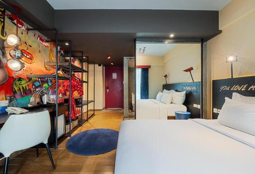 스탠다드 스튜디오, Viva Dash Hotel Seminyak