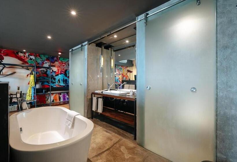 풀장 전망 디럭스 룸, Viva Dash Hotel Seminyak