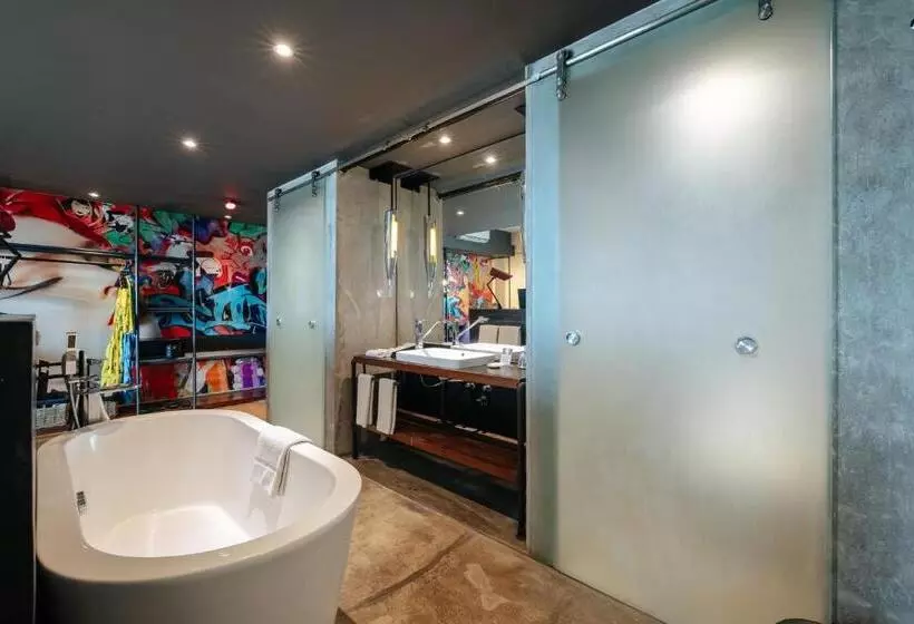 اتاق لوکس با چشمانداز استخر, Viva Dash Hotel Seminyak