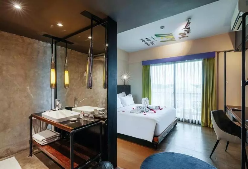 اتاق لوکس با چشمانداز شهر, Viva Dash Hotel Seminyak