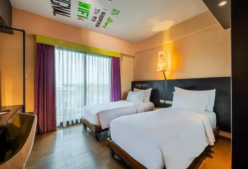 اتاق لوکس با چشمانداز شهر, Viva Dash Hotel Seminyak