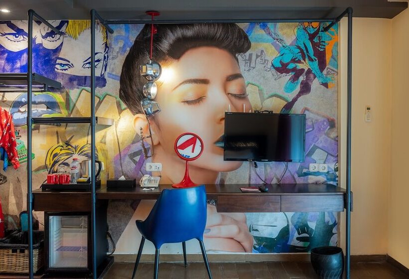 스탠다드 스튜디오, Viva Dash Hotel Seminyak