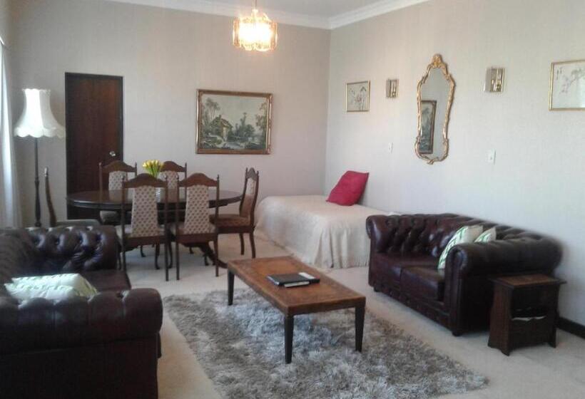 סוויטת סופריור, The Grand Hotel Wanganui