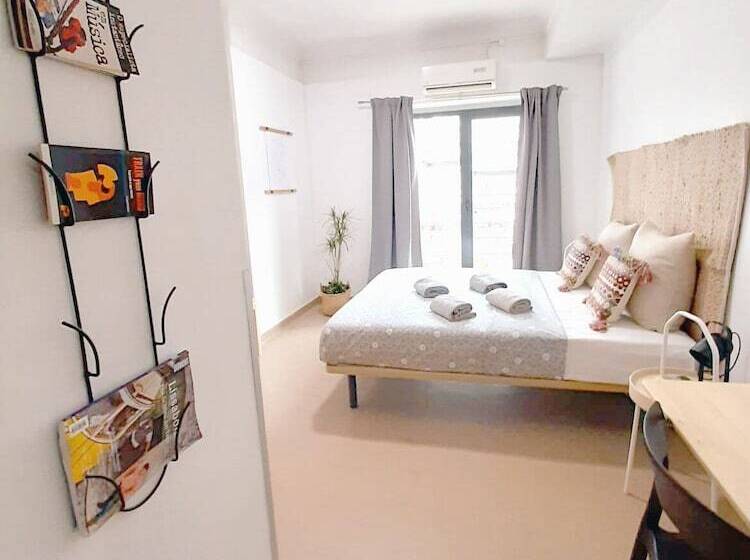 스탠다드 발코니 룸, WOT Lisbon Nomad