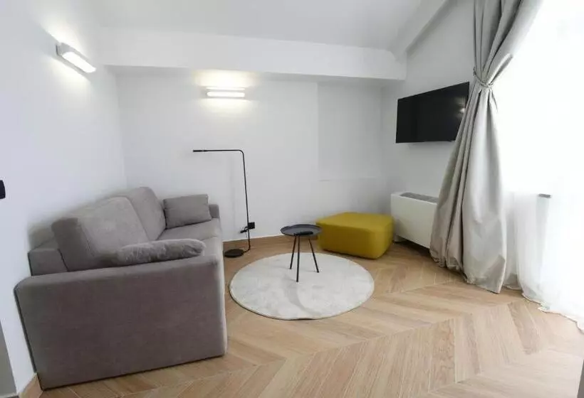 テラス付き1ベッドルームアパートメント, Aparthotel Milenij