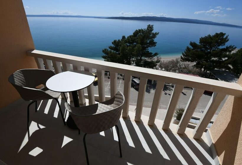 침실1개 아파트 발코니 바다 전망, Aparthotel Milenij