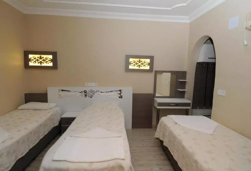 اتاق استاندارد سه نفره, Bellamaritimo
