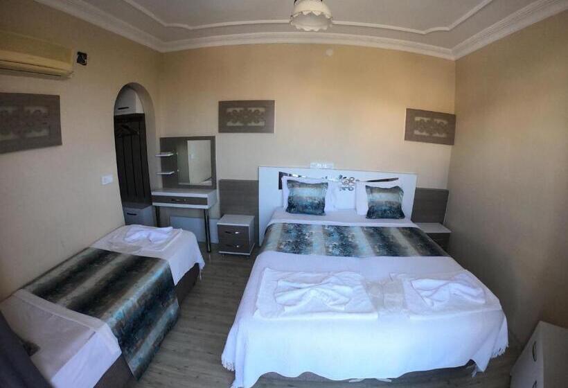 اتاق استاندارد سه نفره, Bellamaritimo