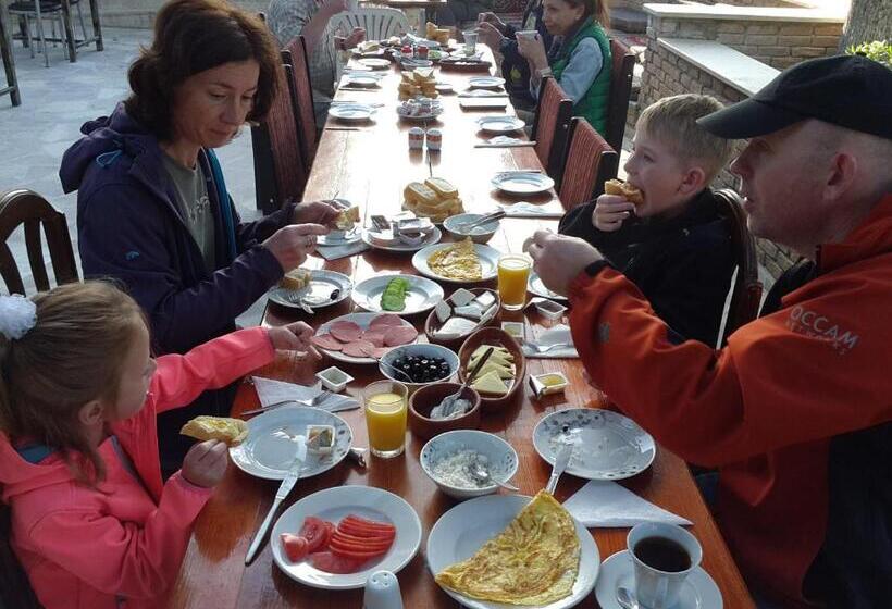 اتاق استاندارد سه نفره, Bellamaritimo