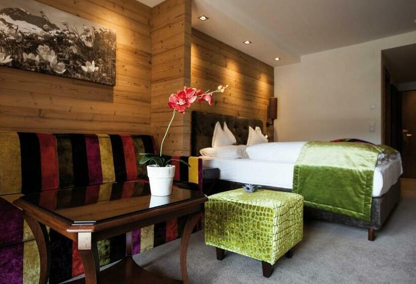 غرفة سوبيريور, Gotthard