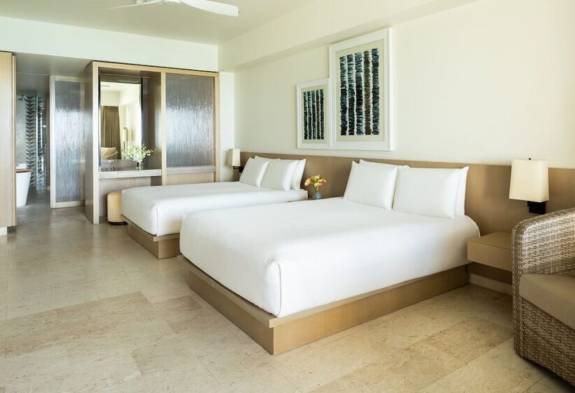 سوییت جونیور با چشم‌انداز دریا, Hyatt Ziva Rose Hall All Inclusive