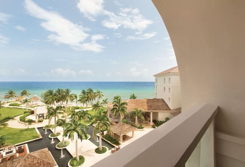 سوییت جونیور با چشم‌انداز دریا, Hyatt Ziva Rose Hall All Inclusive