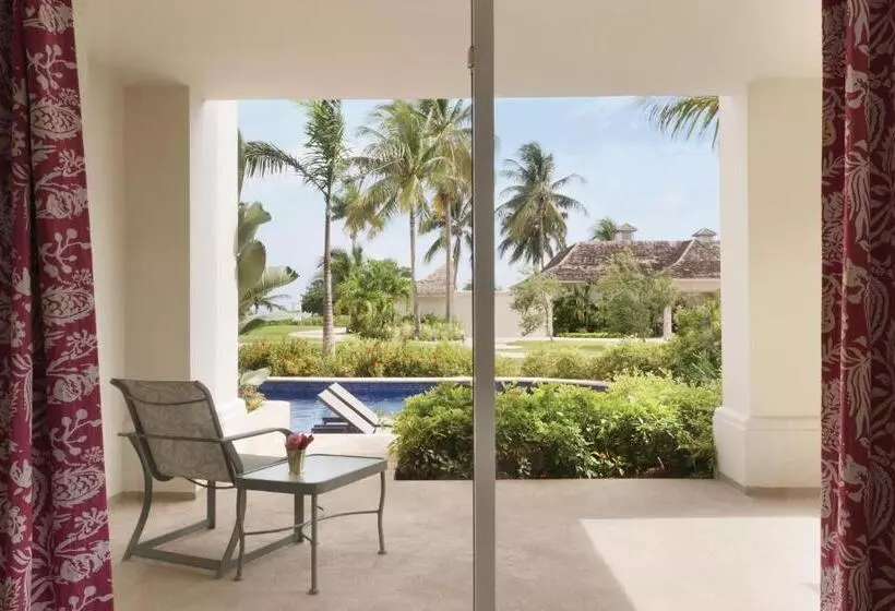 Standard swim-up room, Hyatt Ziva Rose Hall All Inclusive