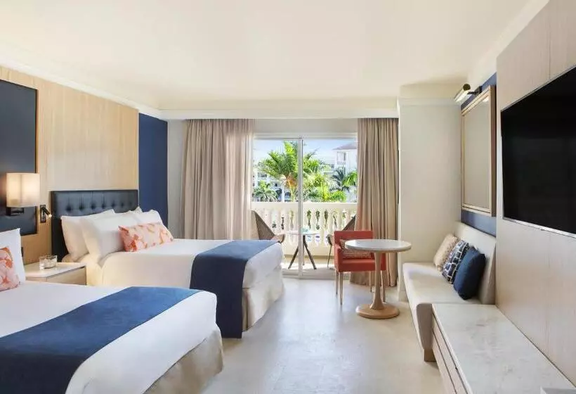 اتاق لوکس, Hyatt Ziva Rose Hall All Inclusive
