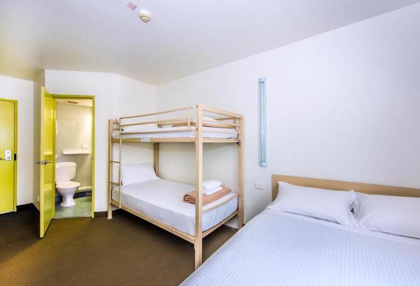 4인용 스탠다드 룸, Ibis Budget Coffs Harbour