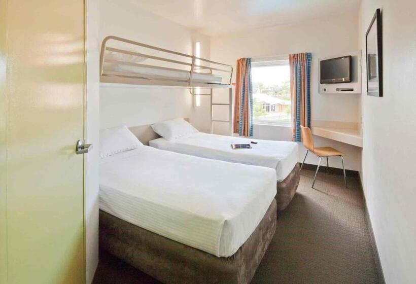 Номер Стандарт с Койками, Ibis Budget Coffs Harbour
