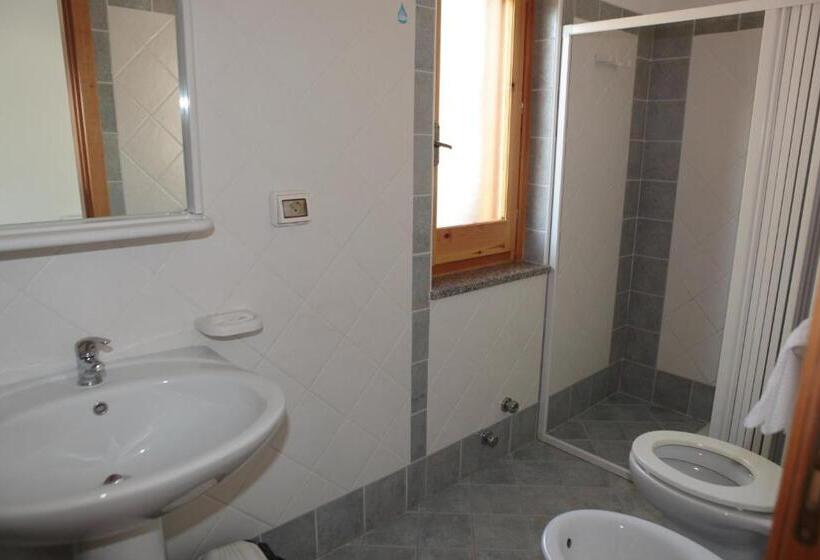 דירת שני חדרים, Il Gattopardo