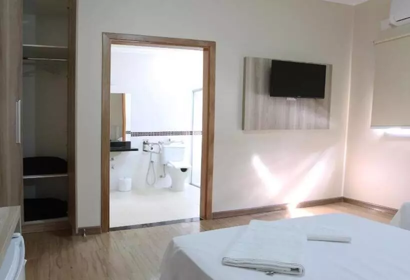 Standardzimmer, Jaguar