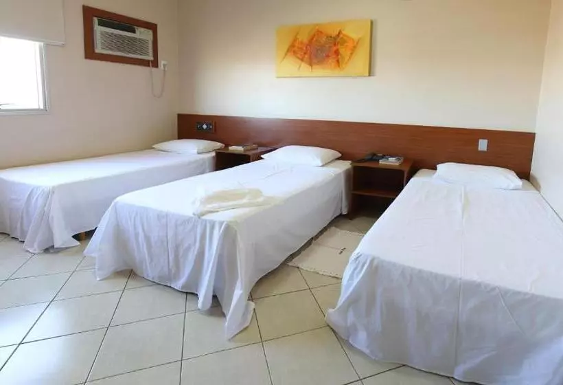 3-Bett-Standardzimmer, Jaguar