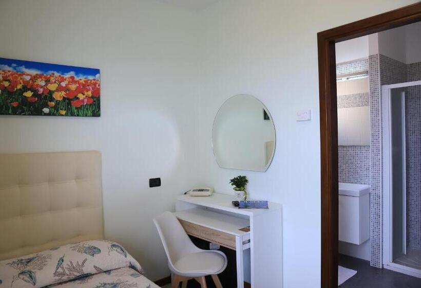 חדר סטנדרט יחיד, La Bussola