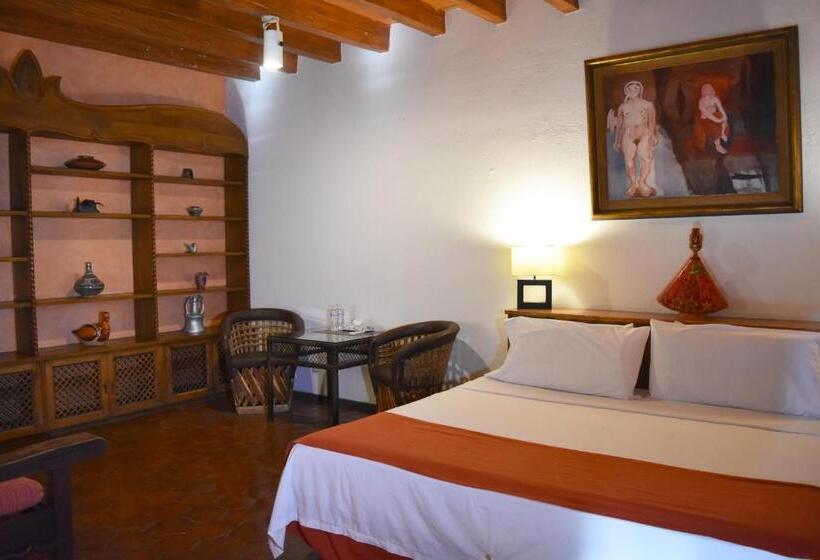 اتاق لوکس, La Joyita Cuernavaca
