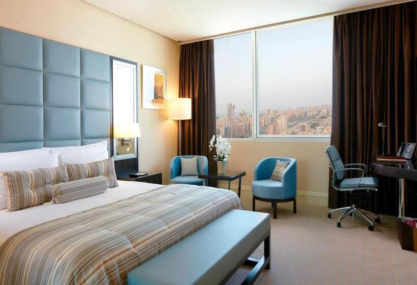 اتاق استاندارد با تخت بزرگ, Millennium Hotel & Convention Centre Kuwait