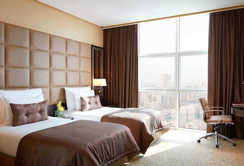 Club Room King Bed, Millennium Hotel & Convention Centre Kuwait